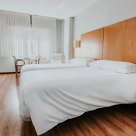 Hotel Isasa-2